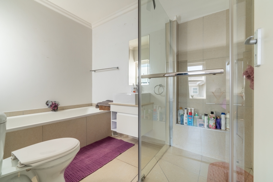 3 Bedroom Property for Sale in Bryanston Gauteng