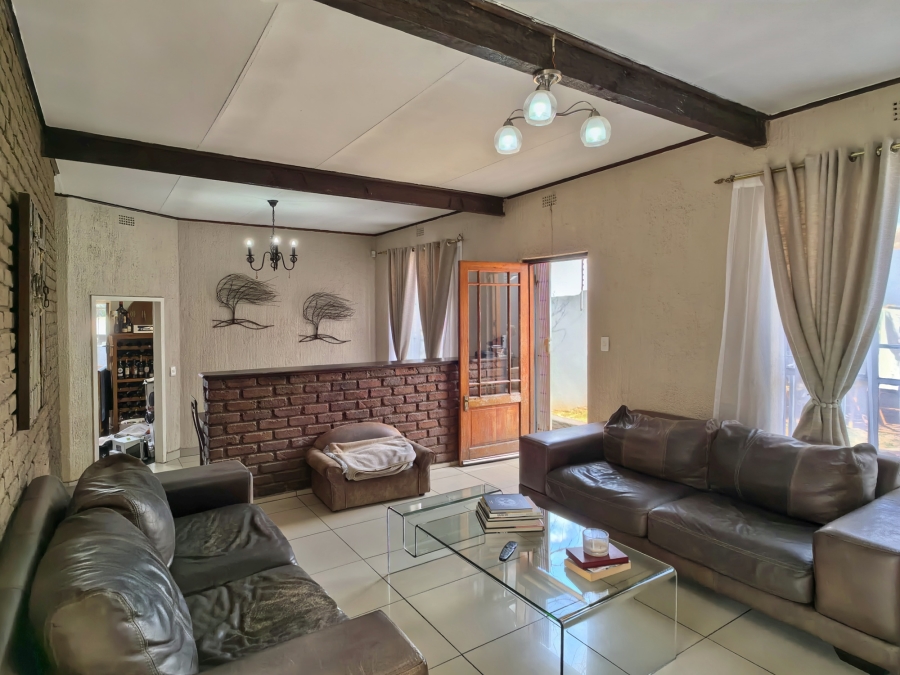 3 Bedroom Property for Sale in Greymont Gauteng