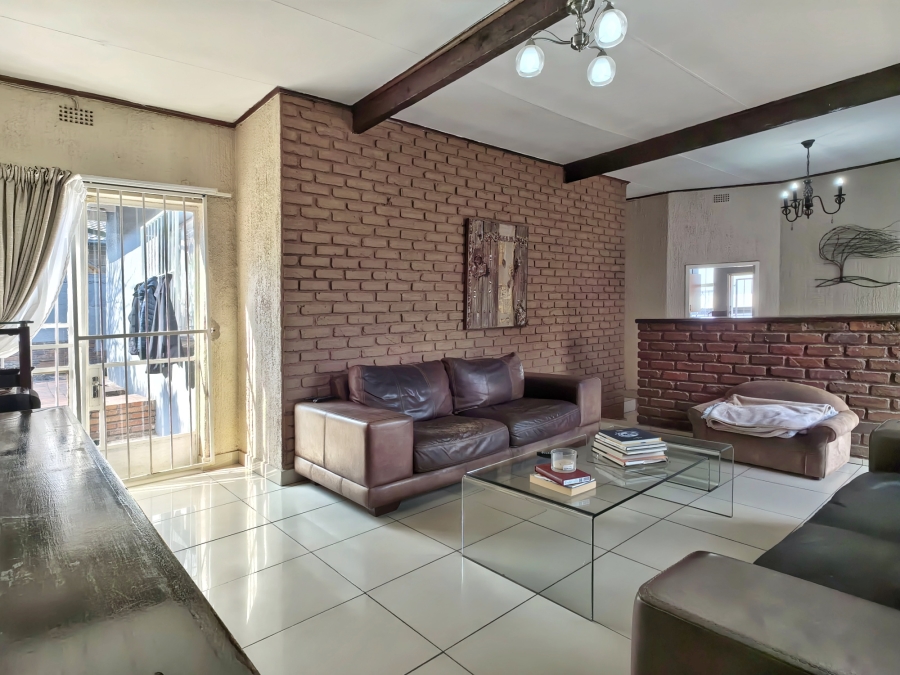 3 Bedroom Property for Sale in Greymont Gauteng