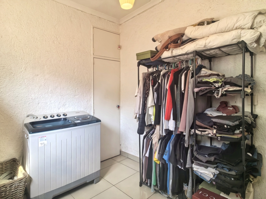 3 Bedroom Property for Sale in Greymont Gauteng