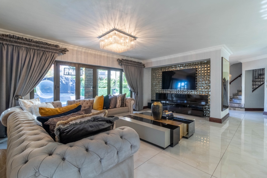 To Let 4 Bedroom Property for Rent in Bedfordview Gauteng