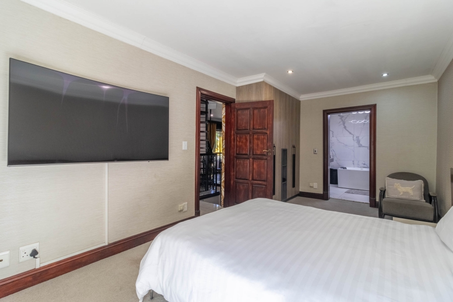To Let 4 Bedroom Property for Rent in Bedfordview Gauteng