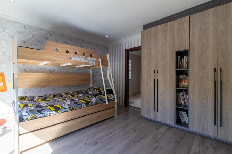 To Let 4 Bedroom Property for Rent in Bedfordview Gauteng
