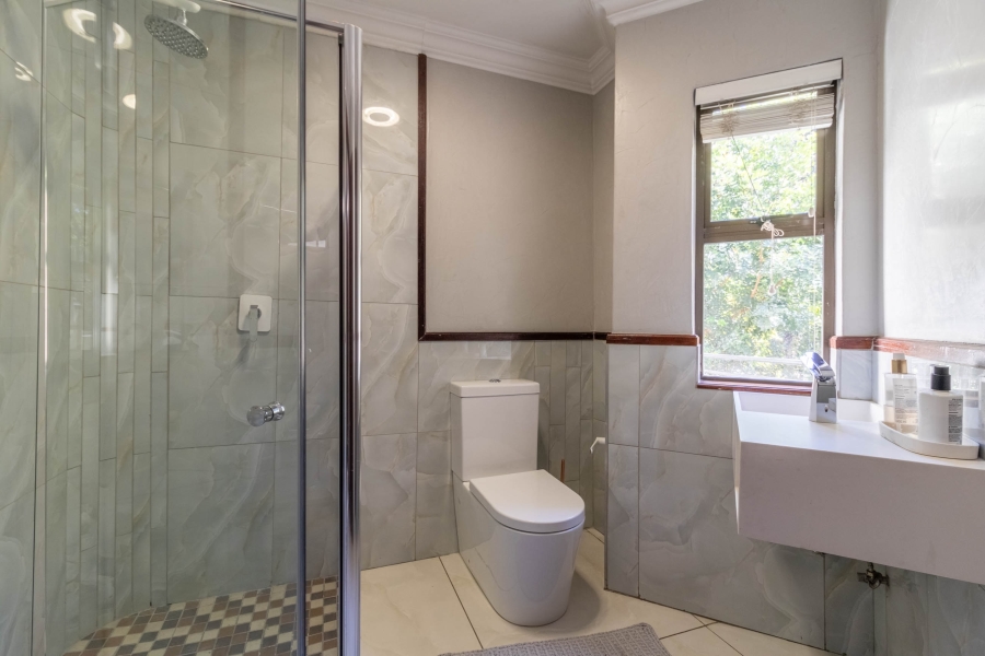 To Let 4 Bedroom Property for Rent in Bedfordview Gauteng