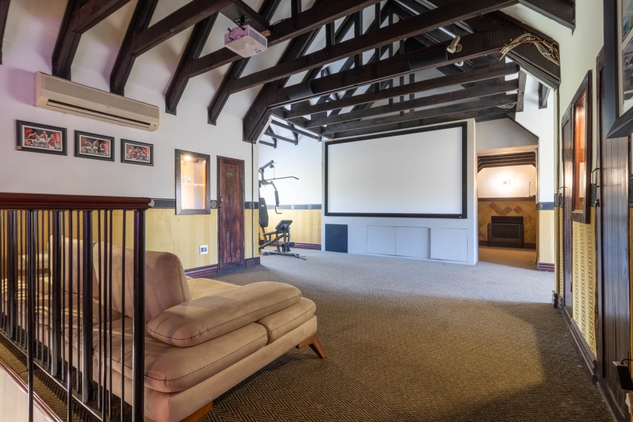 To Let 4 Bedroom Property for Rent in Bedfordview Gauteng