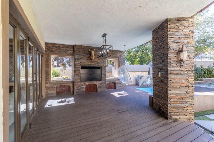 To Let 4 Bedroom Property for Rent in Bedfordview Gauteng
