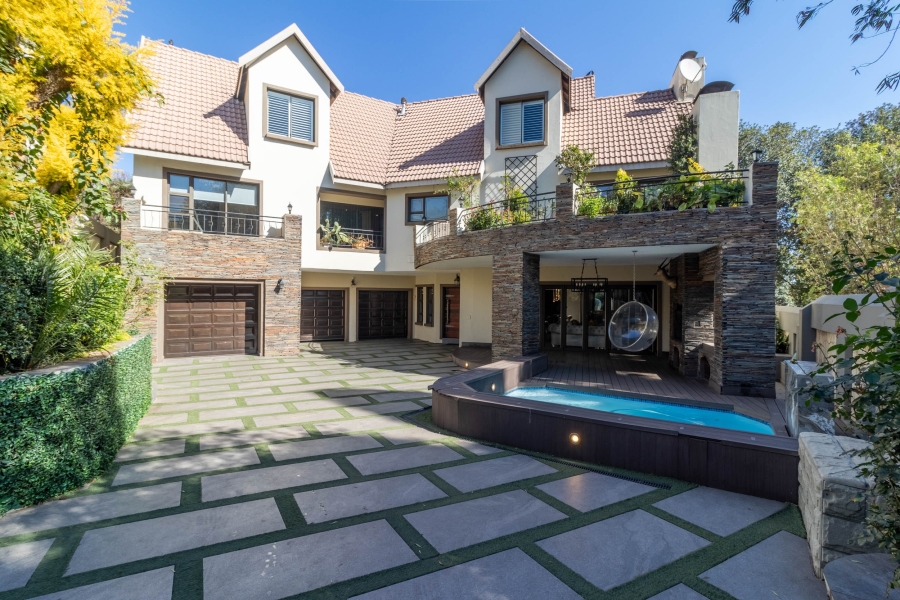 To Let 4 Bedroom Property for Rent in Bedfordview Gauteng