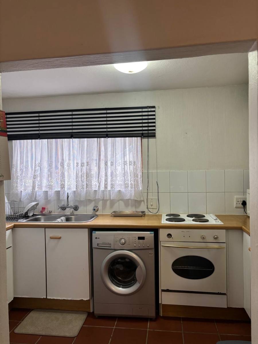 2 Bedroom Property for Sale in Sunninghill Gauteng