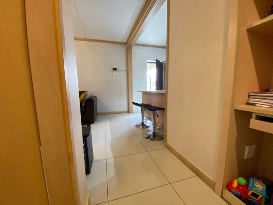 2 Bedroom Property for Sale in Halfway Gardens Gauteng
