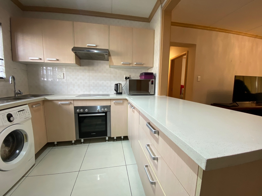 2 Bedroom Property for Sale in Halfway Gardens Gauteng