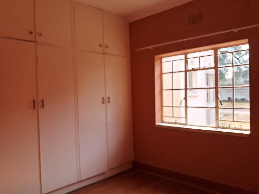 To Let 3 Bedroom Property for Rent in Discovery Gauteng