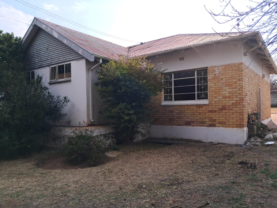 To Let 3 Bedroom Property for Rent in Discovery Gauteng