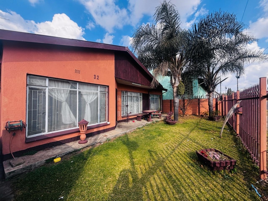 4 Bedroom Property for Sale in Krugersdorp West Gauteng