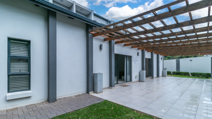 2 Bedroom Property for Sale in Halfway Gardens Gauteng