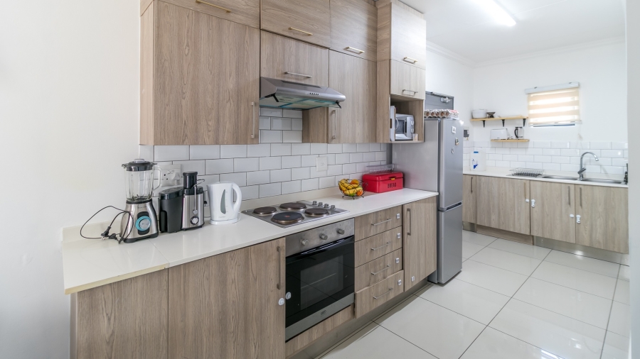 2 Bedroom Property for Sale in Halfway Gardens Gauteng