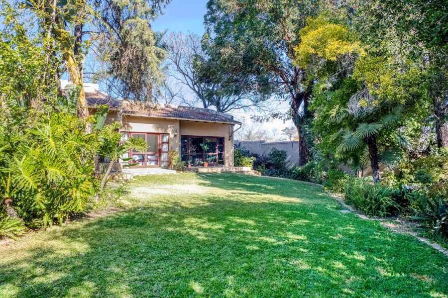 4 Bedroom Property for Sale in Douglasdale Gauteng
