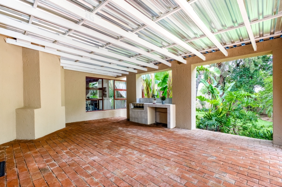 4 Bedroom Property for Sale in Douglasdale Gauteng