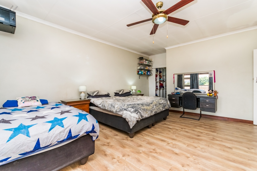 3 Bedroom Property for Sale in Thatchfield Estate Gauteng