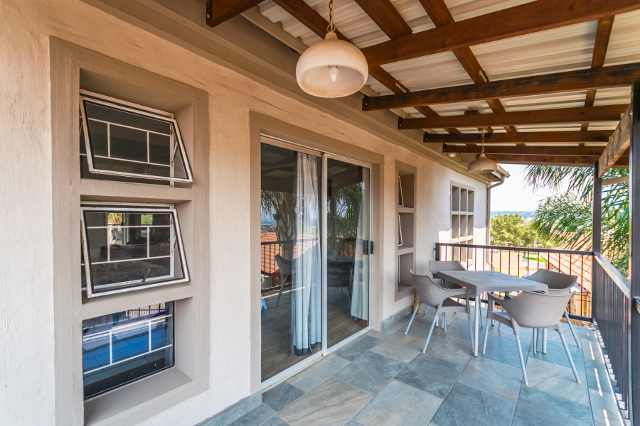 3 Bedroom Property for Sale in Thatchfield Estate Gauteng