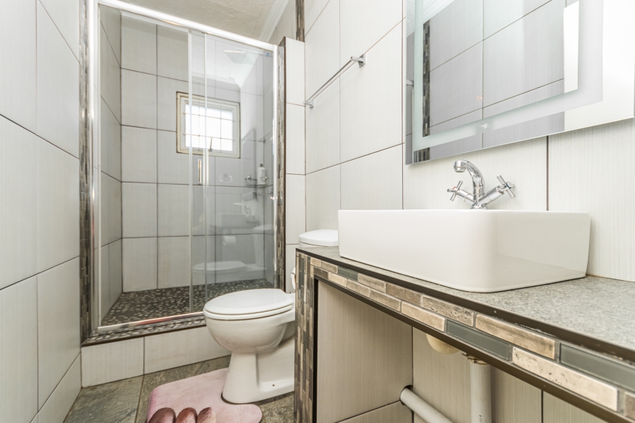 3 Bedroom Property for Sale in Thatchfield Estate Gauteng