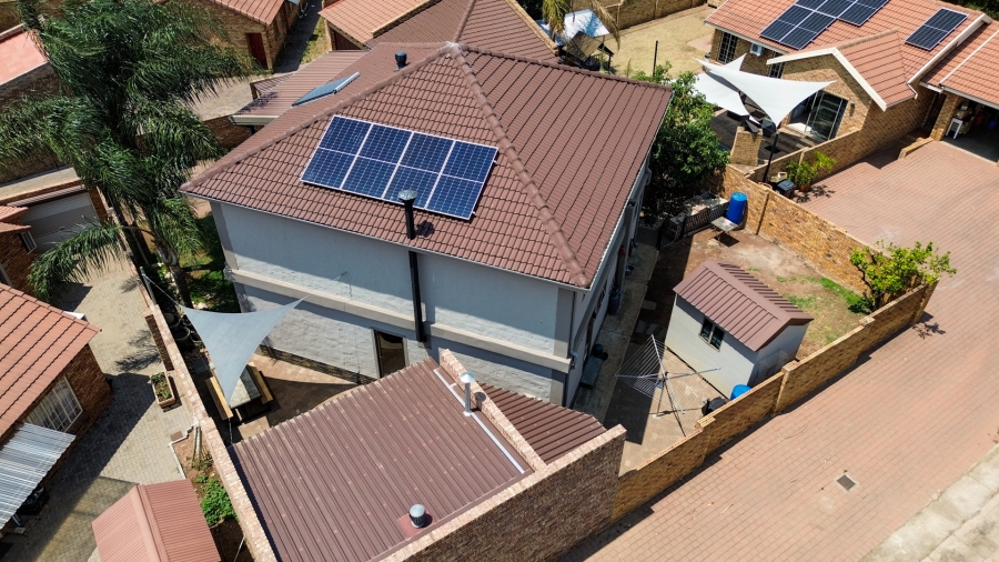 3 Bedroom Property for Sale in Thatchfield Estate Gauteng