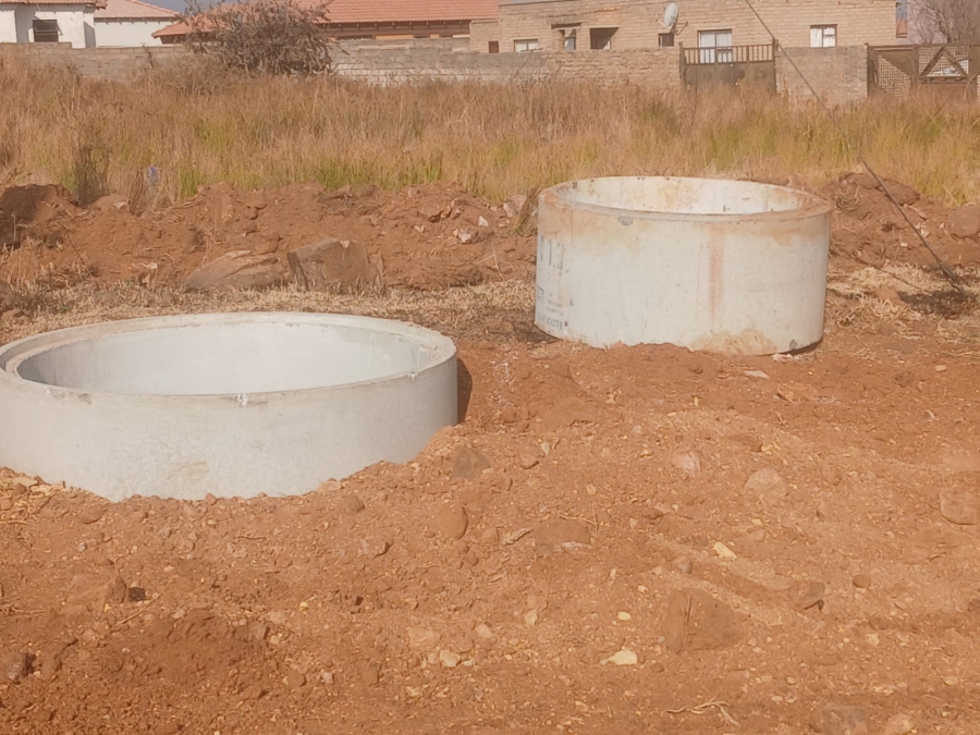 0 Bedroom Property for Sale in Mohlakeng Gauteng