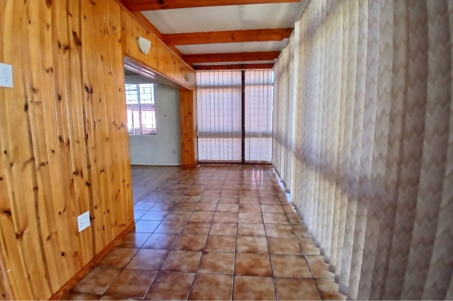 4 Bedroom Property for Sale in Northcliff Gauteng