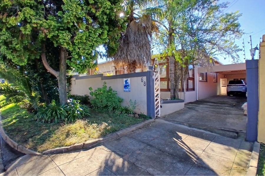 4 Bedroom Property for Sale in Northcliff Gauteng