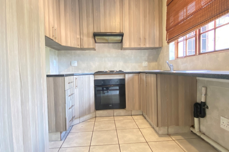 2 Bedroom Property for Sale in Morningside Hills Gauteng