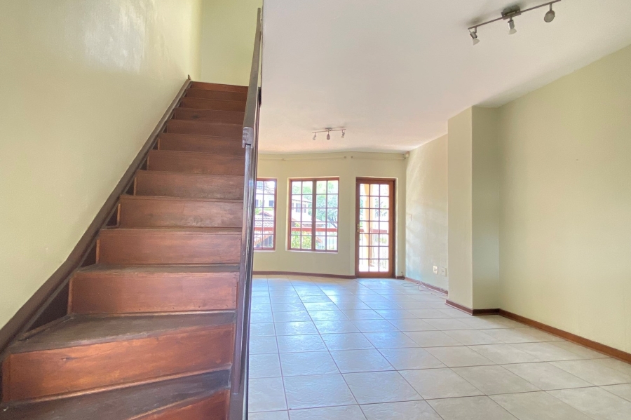 2 Bedroom Property for Sale in Morningside Hills Gauteng