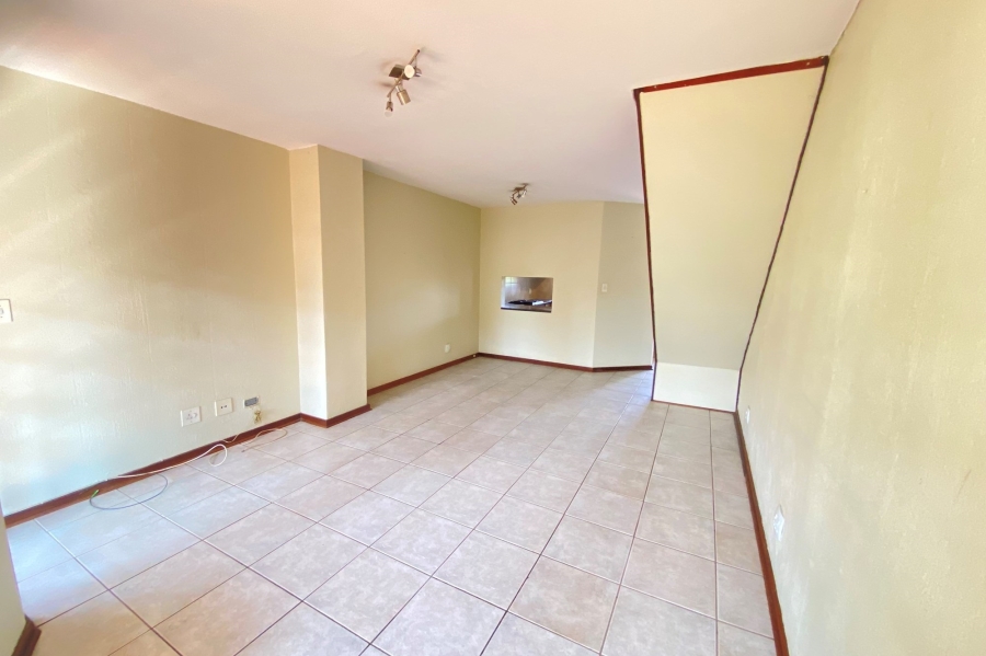 2 Bedroom Property for Sale in Morningside Hills Gauteng