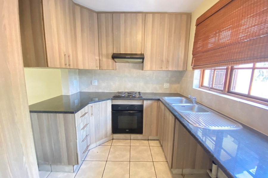 2 Bedroom Property for Sale in Morningside Hills Gauteng