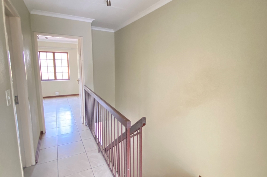 2 Bedroom Property for Sale in Morningside Hills Gauteng