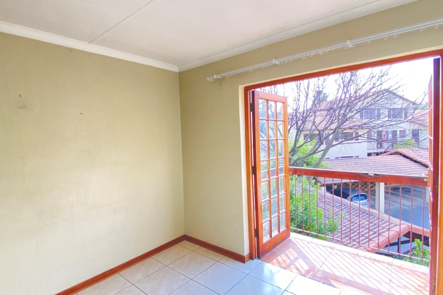 2 Bedroom Property for Sale in Morningside Hills Gauteng