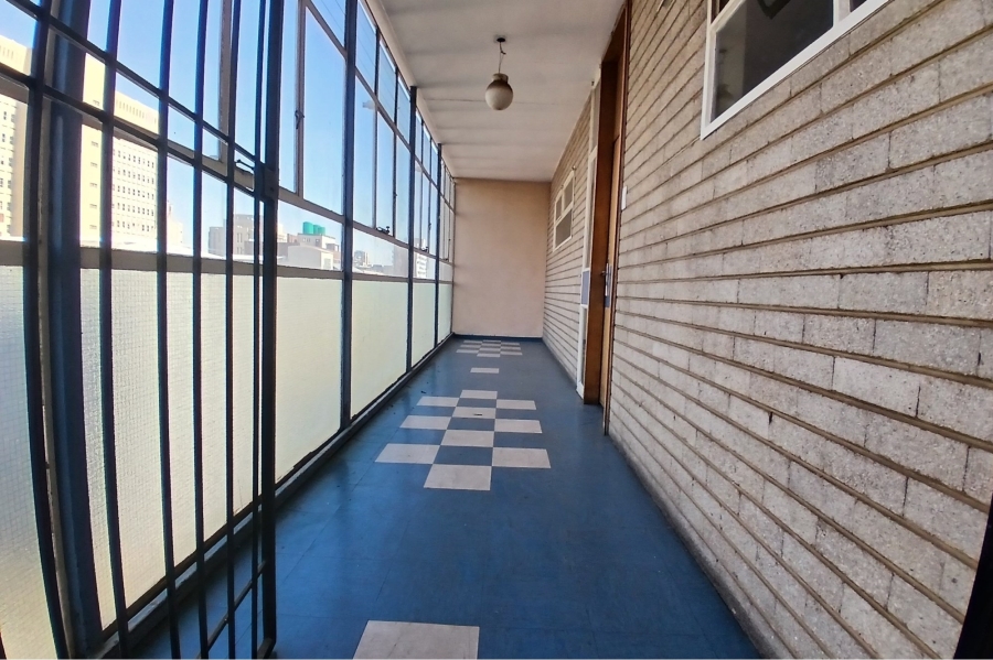 2 Bedroom Property for Sale in Braamfontein Gauteng
