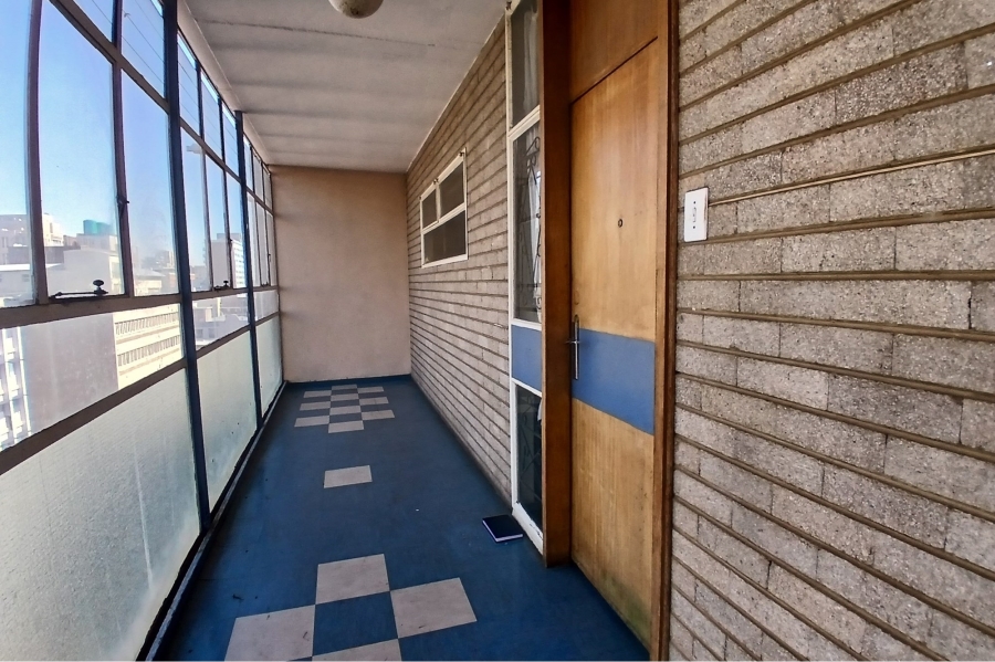 2 Bedroom Property for Sale in Braamfontein Gauteng