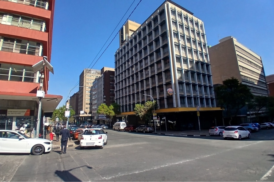 2 Bedroom Property for Sale in Braamfontein Gauteng