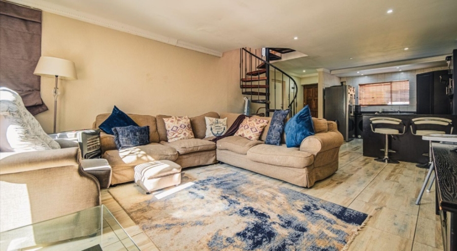 4 Bedroom Property for Sale in Eden Glen Gauteng
