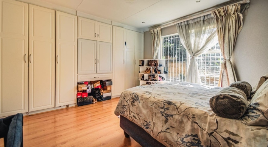 4 Bedroom Property for Sale in Eden Glen Gauteng