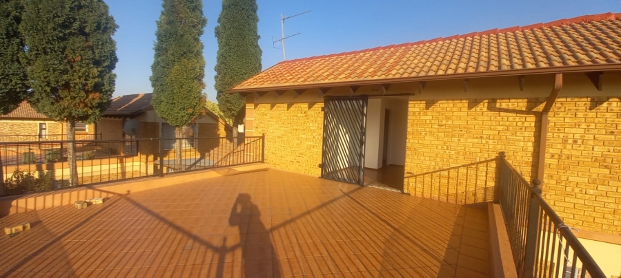 4 Bedroom Property for Sale in Eden Glen Gauteng