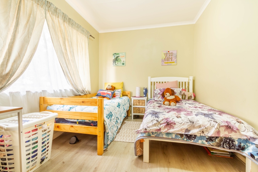 4 Bedroom Property for Sale in La Montagne Gauteng