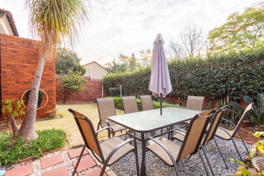 4 Bedroom Property for Sale in La Montagne Gauteng