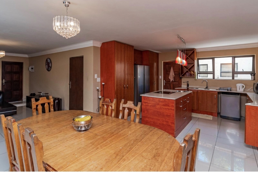 To Let 5 Bedroom Property for Rent in Sagewood Gauteng