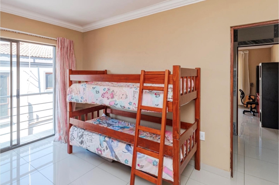 To Let 5 Bedroom Property for Rent in Sagewood Gauteng