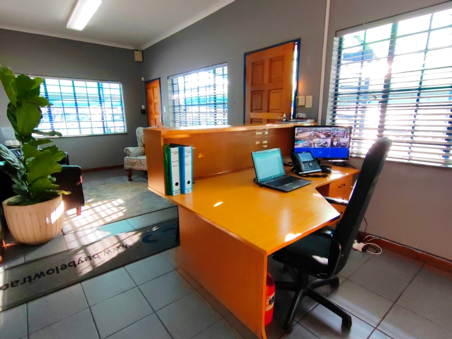 To Let commercial Property for Rent in Lyttelton Manor Gauteng