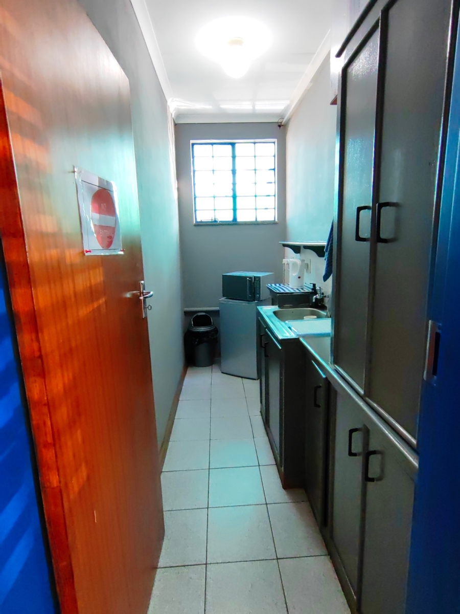 To Let commercial Property for Rent in Lyttelton Manor Gauteng