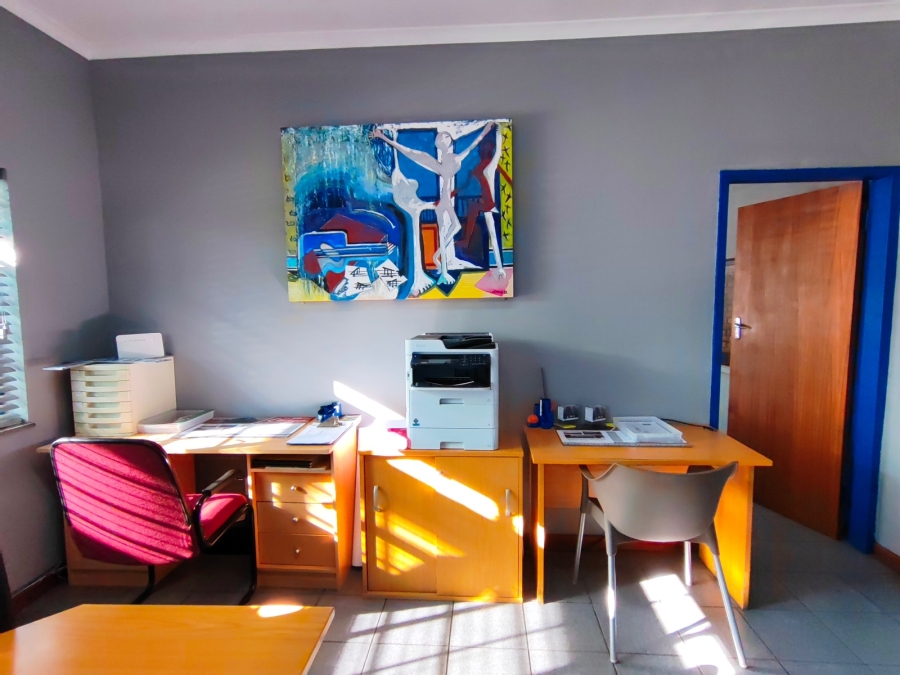 To Let commercial Property for Rent in Lyttelton Manor Gauteng