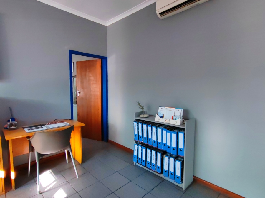 To Let commercial Property for Rent in Lyttelton Manor Gauteng