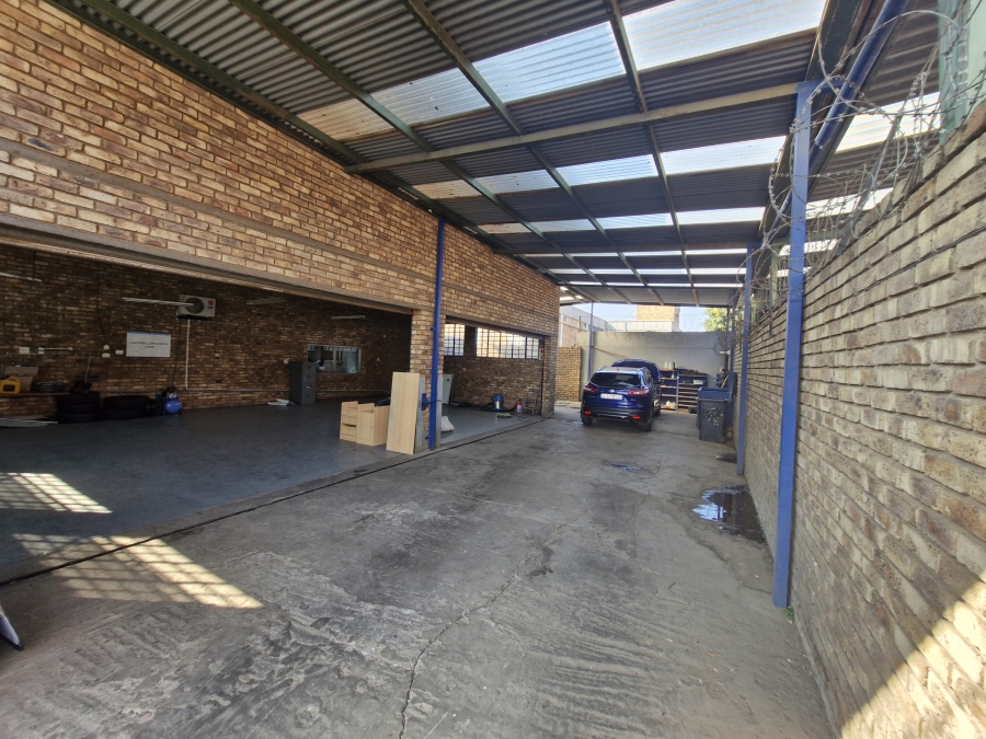 To Let commercial Property for Rent in Lyttelton Manor Gauteng