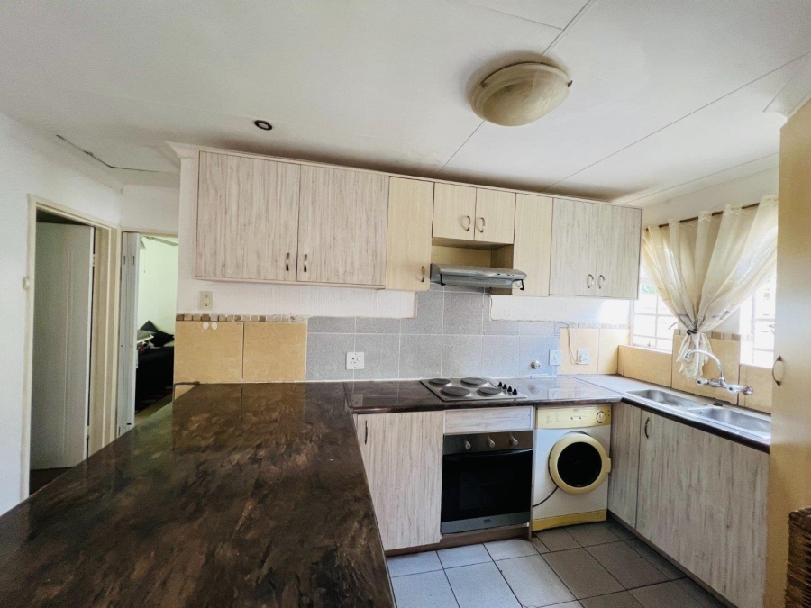 3 Bedroom Property for Sale in Wilgeheuwel Gauteng